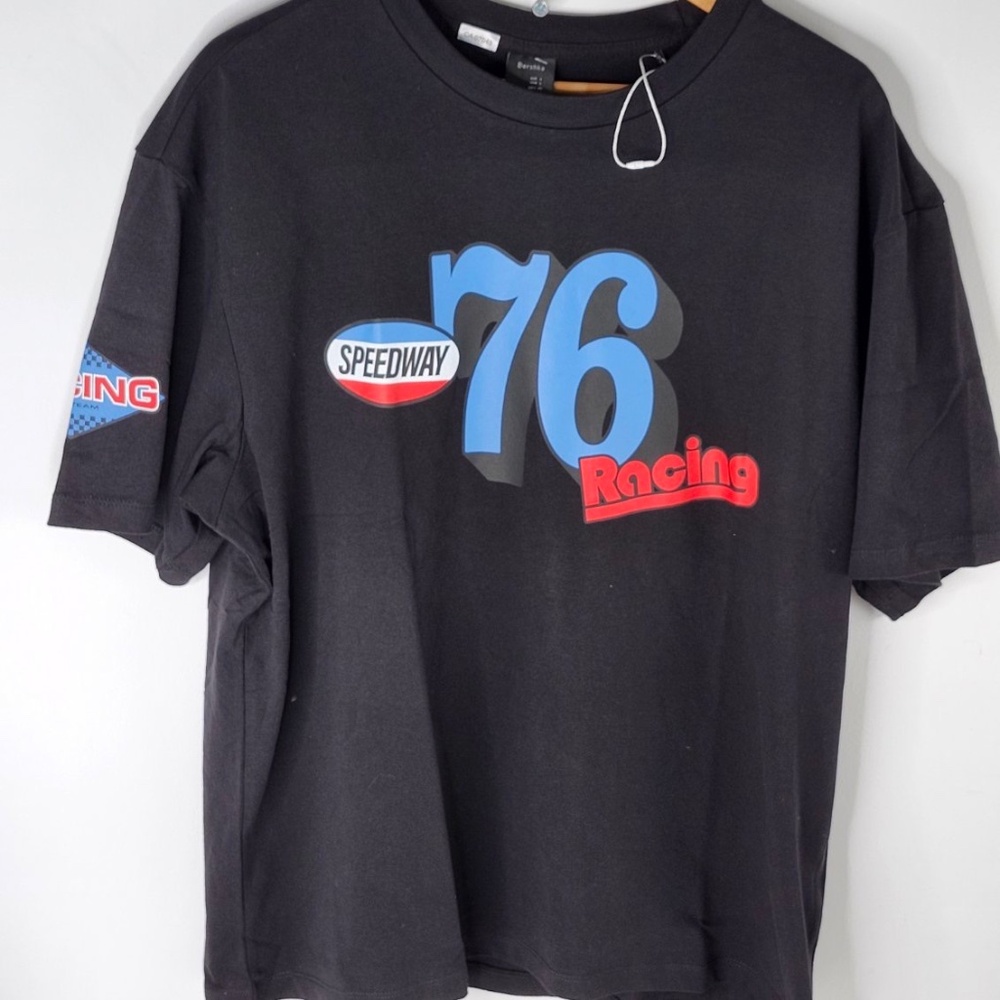 Bershka Tee Shirt Men’s 76 Speedway Racing size Large
